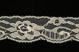 1.125 inch Flat Lace, Ivory (50 yards) MADE IN USA