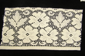 7 inch Flat Lace, natural (50 yards) MADE IN USA