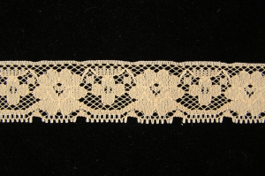 1.125 inch Flat Lace, peach (50 yards) 271 peach MADE IN USA