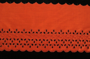 7 inch Flat Eyelet Lace, rust (50 yards) MADE IN USA