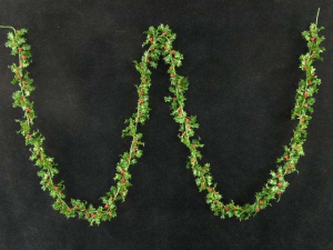 Plastic Lacquered Mini Holly Garland, 9 feet (lot of 1)