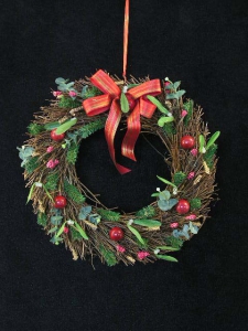 Decorated Twig Wreath, 14 inch (lot of 1) SALE ITEM