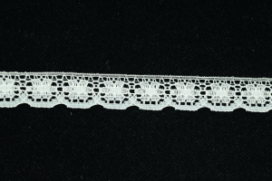 .75 Inch Flat Lace, Ivory (100 Yards) MADE IN USA