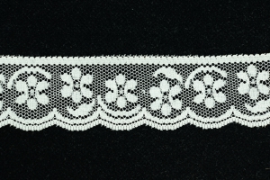 1.5 Inch Flat Lace, Ivory (50 yards)