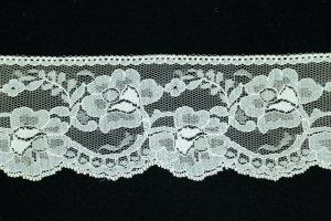 3.5 Inch Flat Lace, Ivory (25 yards) MADE IN USA