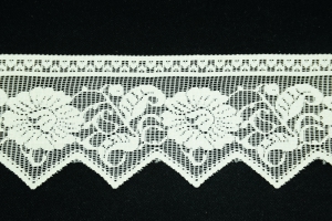 4.25 inch Flat Lace, Ivory (25 yards) MADE IN USA