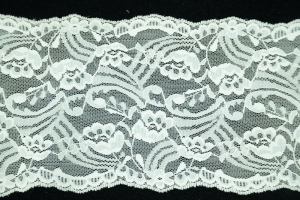 4.5 inch Flat Lace, Ivory (25 yards) MADE IN USA